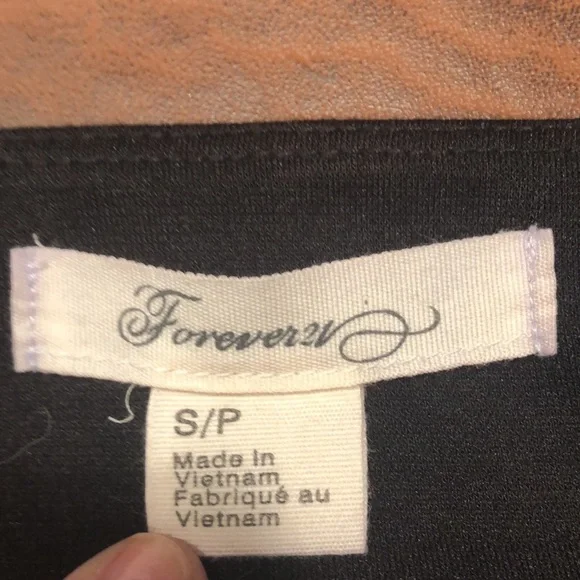 FOREVER 21 Magenta/Black Front Zipper Skirt Size S - Picture 3 of 3